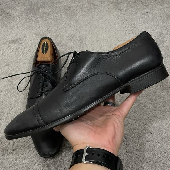 Santoni Classico Black Cap Toe Leather Dress Shoe Mens 10.5 D (UK 9.5) Brogue main image 9